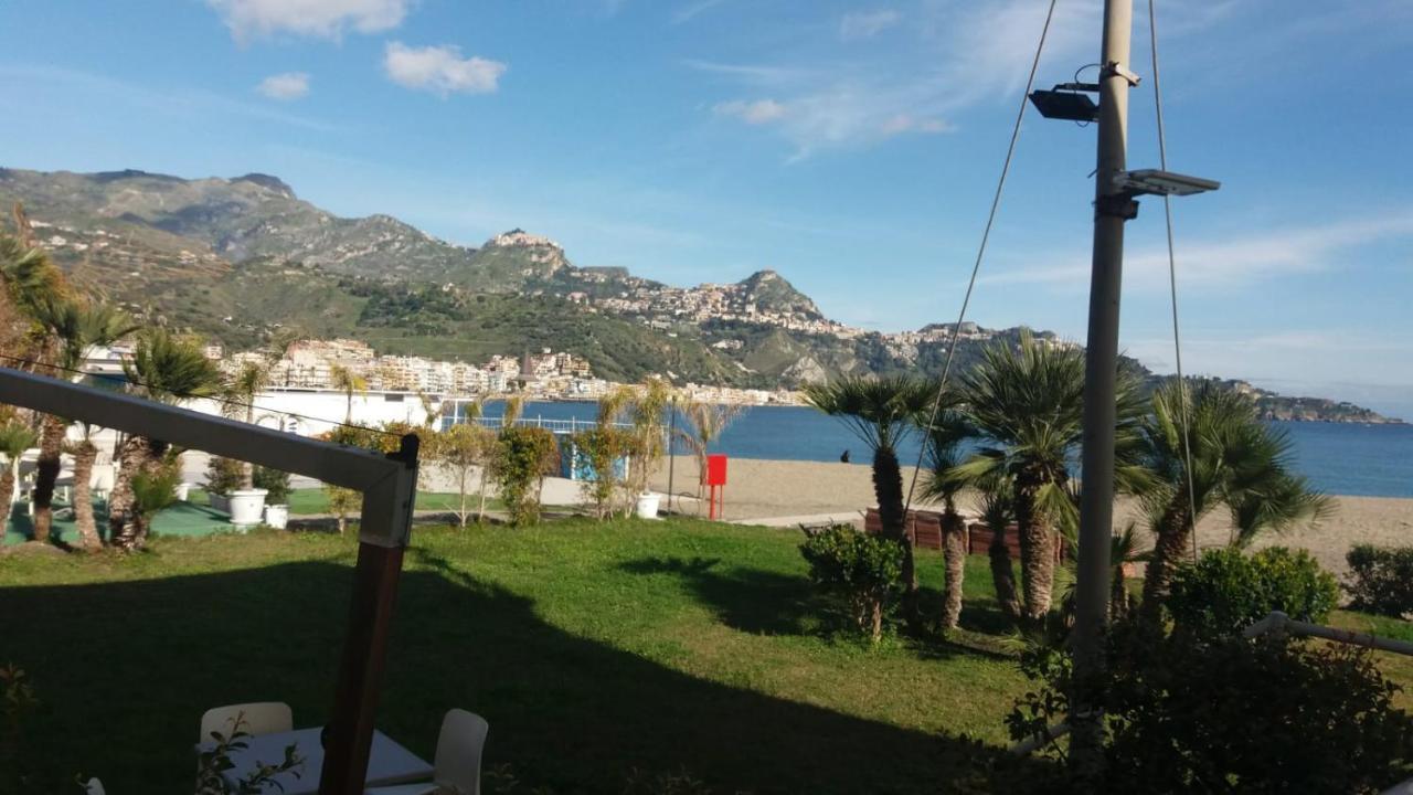 Patry' House Apartment จีอาร์ดีนี นักซอส ภายนอก รูปภาพ